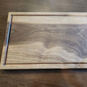 Black walnut cutting board with juice groove